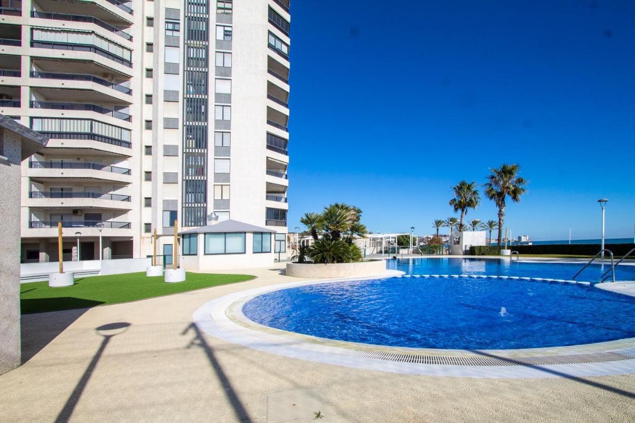 Апартаменты Espacio 5 - Primera Linea De Playa Кульера Экстерьер фото