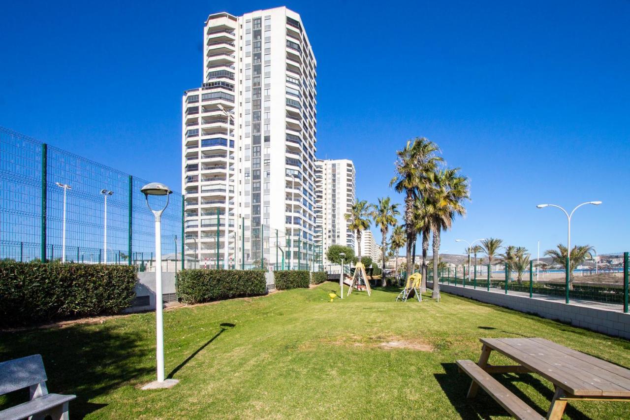 Апартаменты Espacio 5 - Primera Linea De Playa Кульера Экстерьер фото