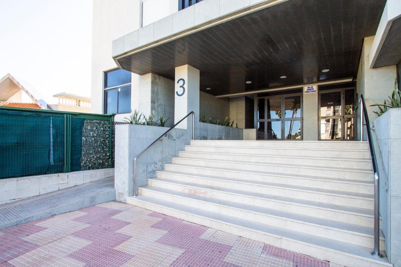 Апартаменты Espacio 5 - Primera Linea De Playa Кульера Экстерьер фото
